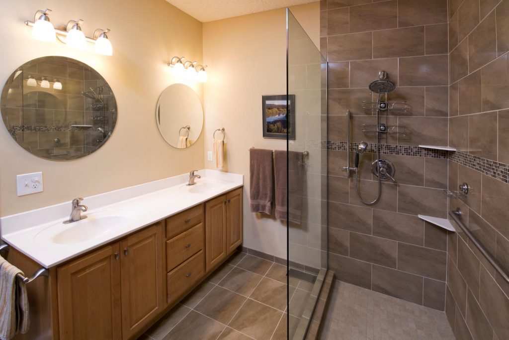 9029-Windsor-Ave-Savage-MN-large-001-3-01-1500x1000-72dpi-1024x683.jpg